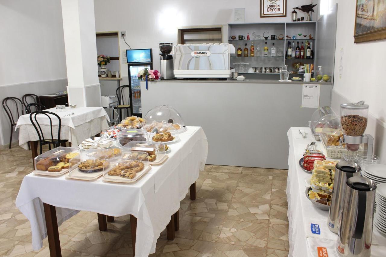 Hotel Luca Lido di Camaiore Esterno foto
