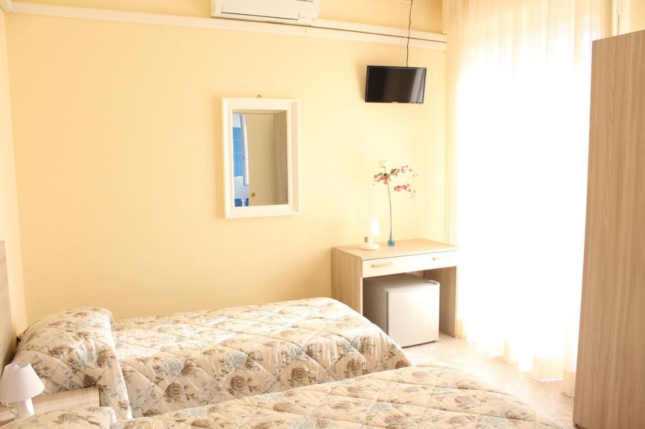 Hotel Luca Lido di Camaiore Esterno foto