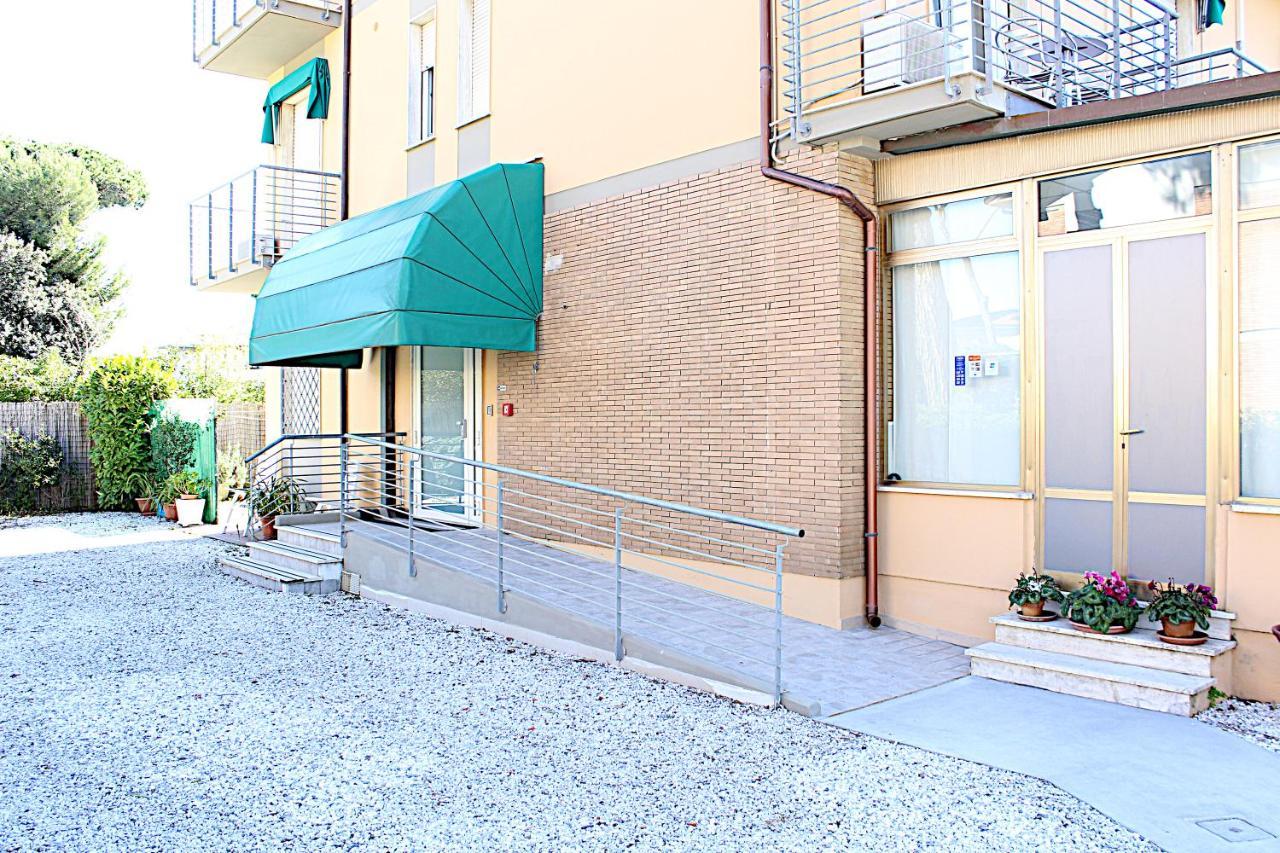 Hotel Luca Lido di Camaiore Esterno foto