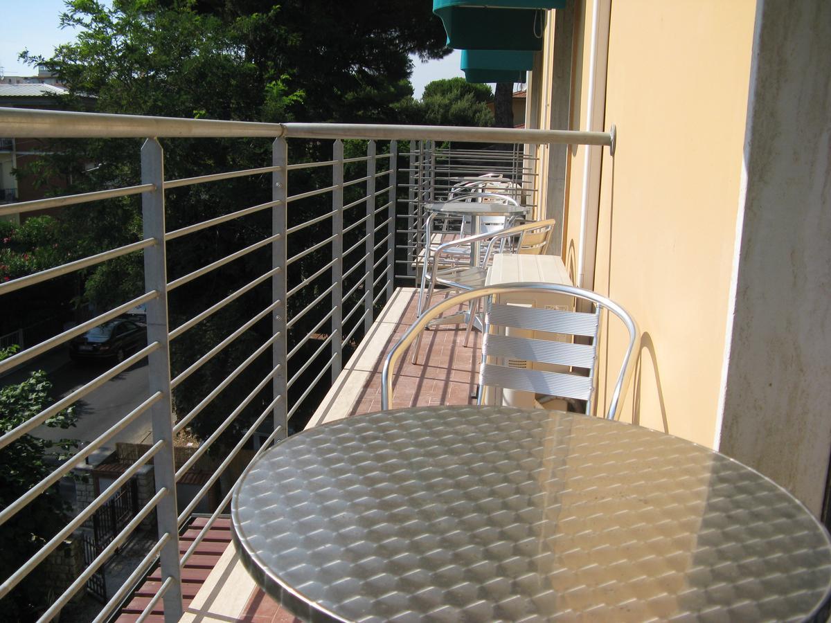 Hotel Luca Lido di Camaiore Esterno foto