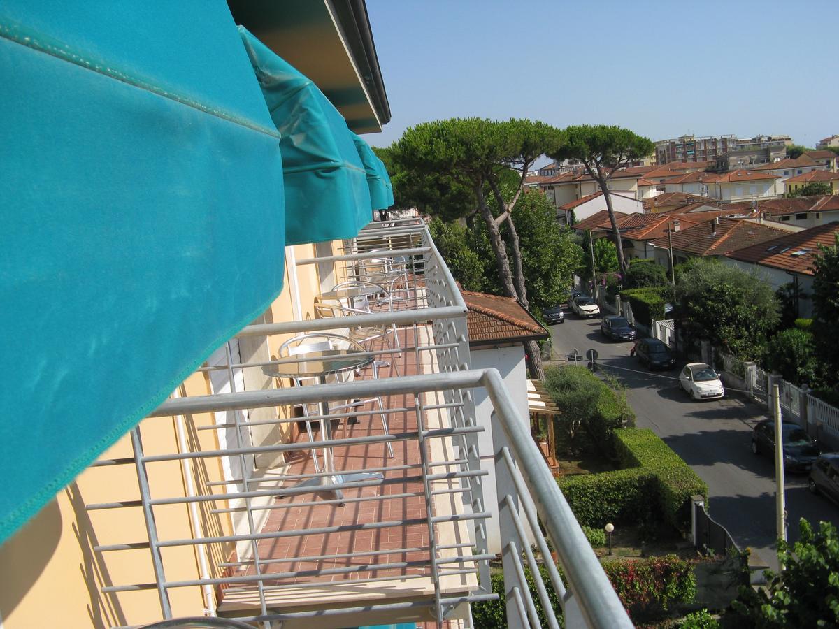 Hotel Luca Lido di Camaiore Esterno foto