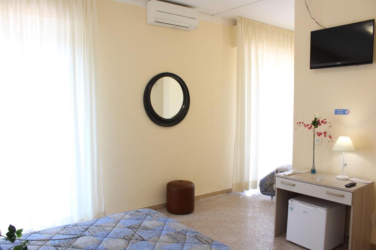 Hotel Luca Lido di Camaiore Esterno foto