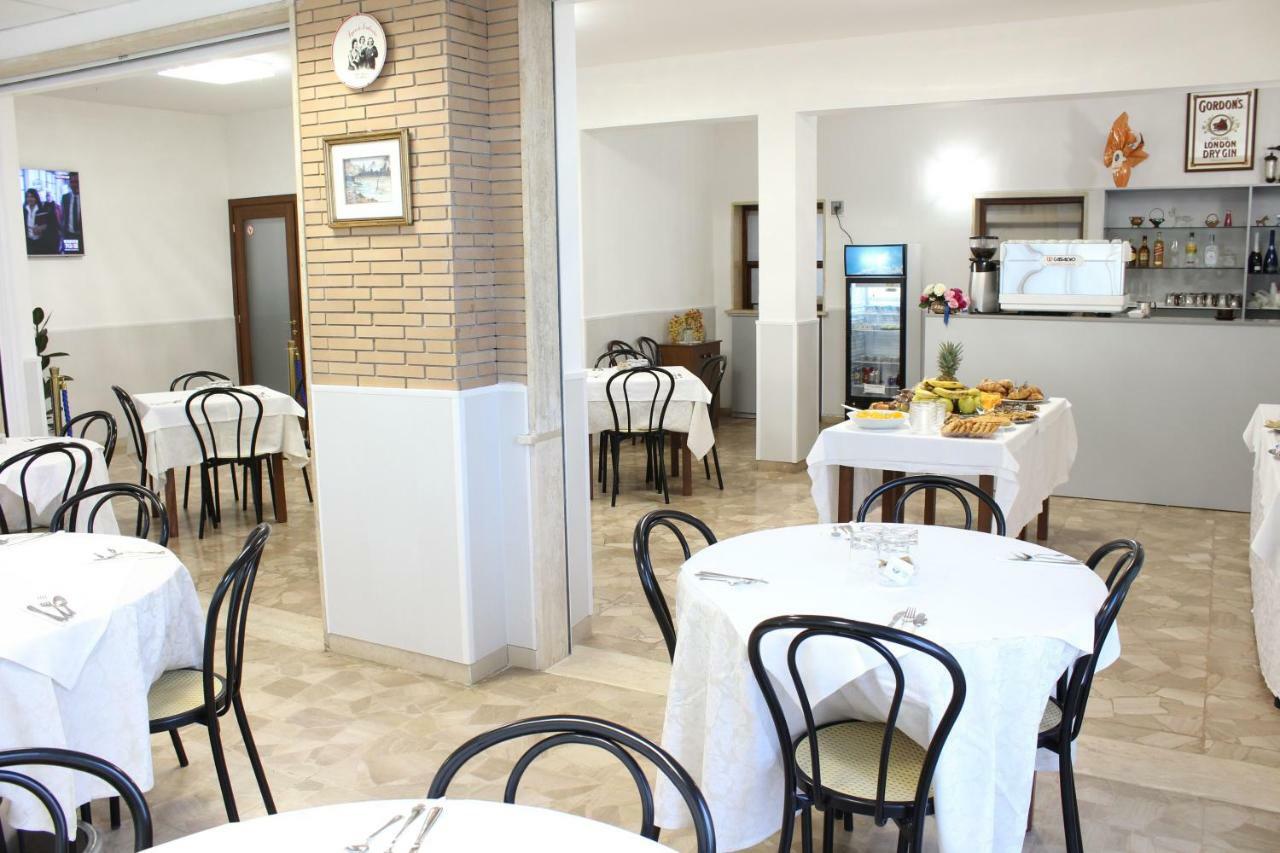 Hotel Luca Lido di Camaiore Esterno foto